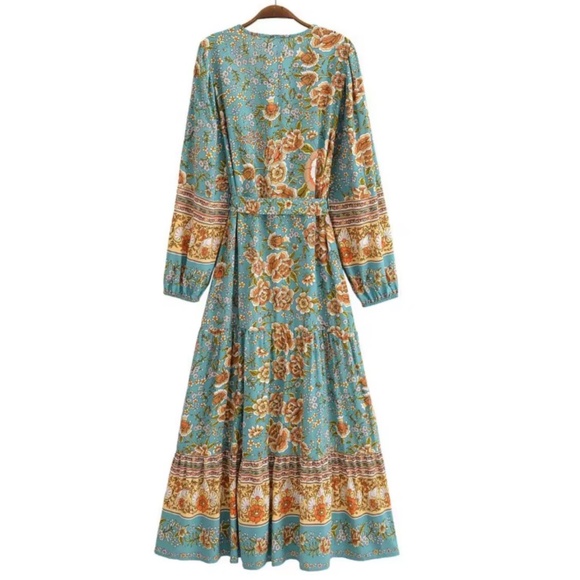 oho Floral Print V neck Button Down Belted Dress - Picture 2 of 7